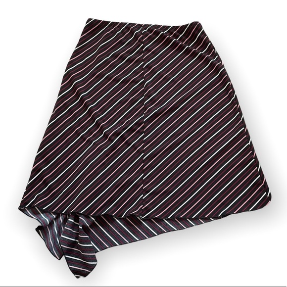 My Michelle Asymmetrical Skirt. sz Small - Picture 3 of 3